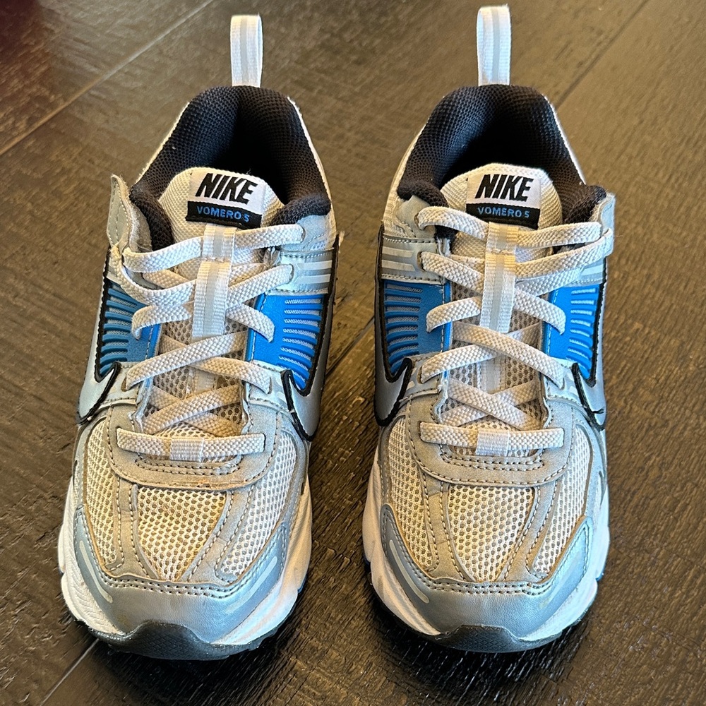 Nike Vomero 5 1Y
